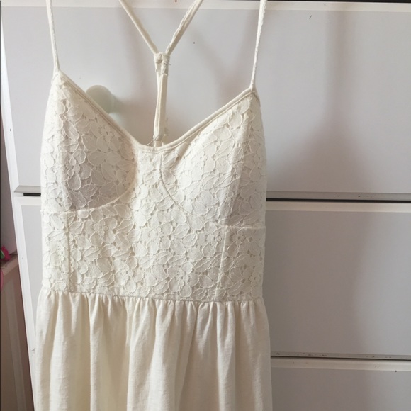 SOLD 🌿🌿🌿🌿Sundress/ White Summer Dress - Picture 2 of 3